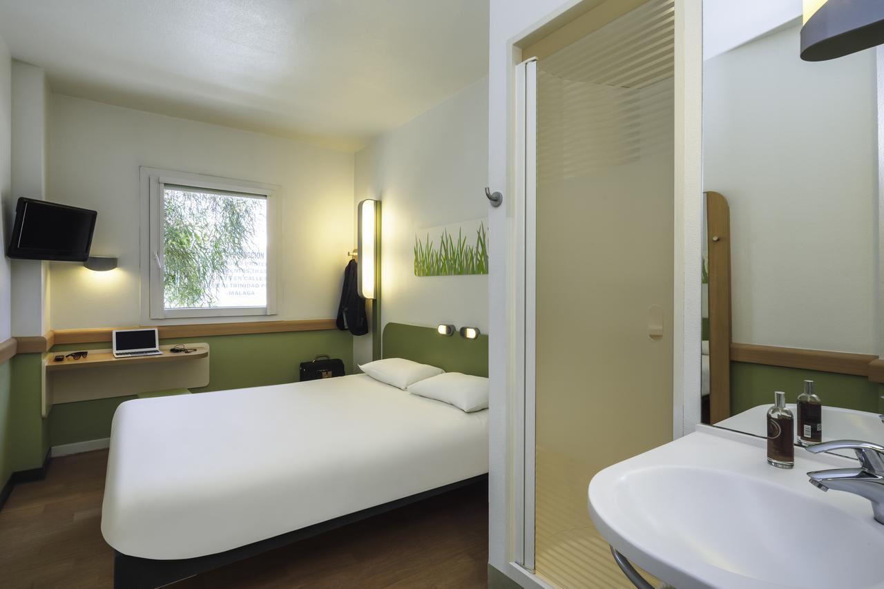 Ibis Budget Marseille Vitrolles Vitrolles  Exterior foto
