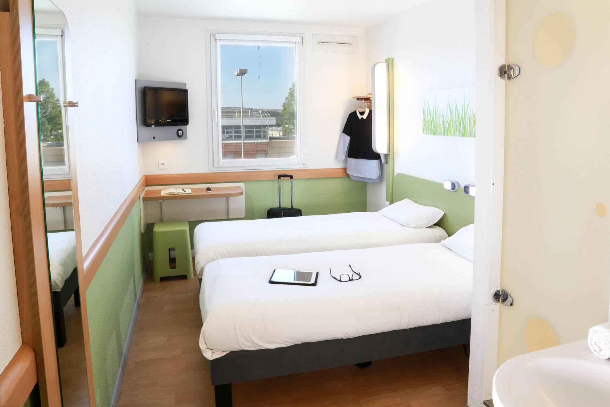 Ibis Budget Marseille Vitrolles Vitrolles  Exterior foto
